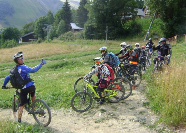 Soirée descente enduro sur Albiez