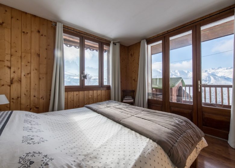 Gîte cocooning avec jolie vue – station de ski familiale en Savoie, Albiez Montrond