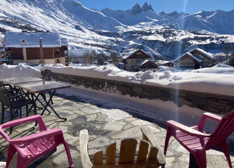 Le Zénith – Chalet face aux pistes de la station charme Albiez Montrond Savoie