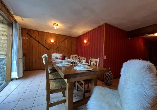 CHALET LA TANIERE – MAISON SAINFOIN