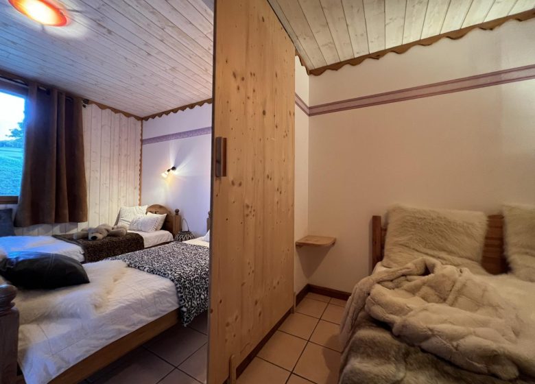 CHALET LA TANIERE – MAISON SAINFOIN