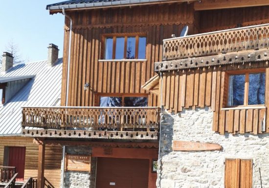 CHALET LA TANIERE – MAISON SAINFOIN