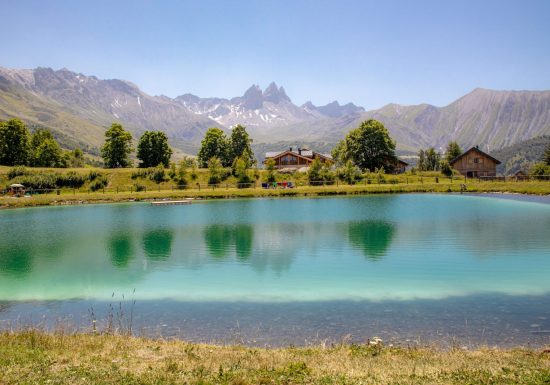 Terrain de beach-volley