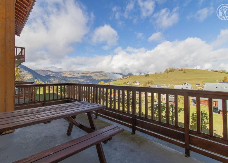 O&rsquo;MIKELY – LE WINNIE