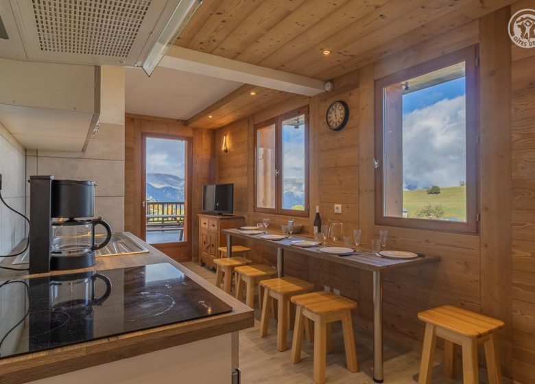 O&rsquo;MIKELY – LE WINNIE