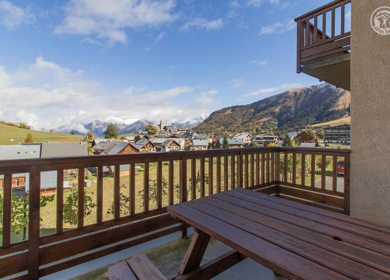 O&rsquo;MIKELY – LE WINNIE