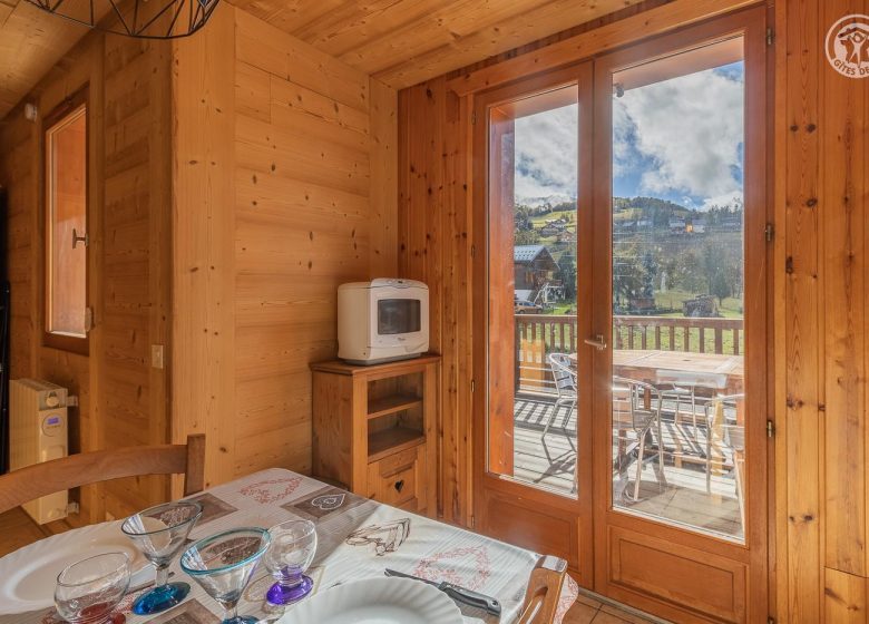 O&rsquo;MIKELY – LE MICKEY