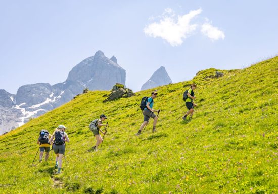 Au pied des Aiguilles d’Arves par la Basse du Gerbier