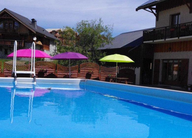 LE TALAPET – COQUELICOT