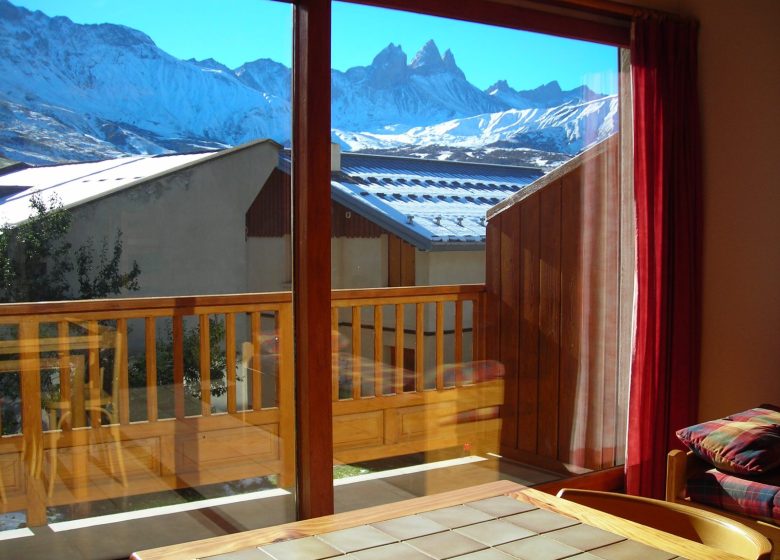 Le Colporteur – N°1