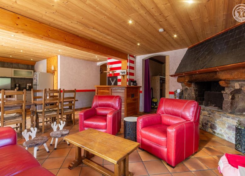 CHALET LE PERCE-NEIGE – LE GRANAIL