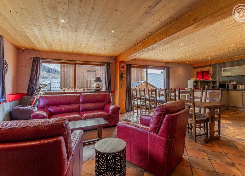 CHALET LE PERCE-NEIGE – LE GRANAIL
