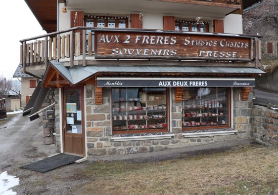 Aux Deux Frères – Souvenirs