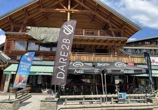 Mustang 1550 Skimium