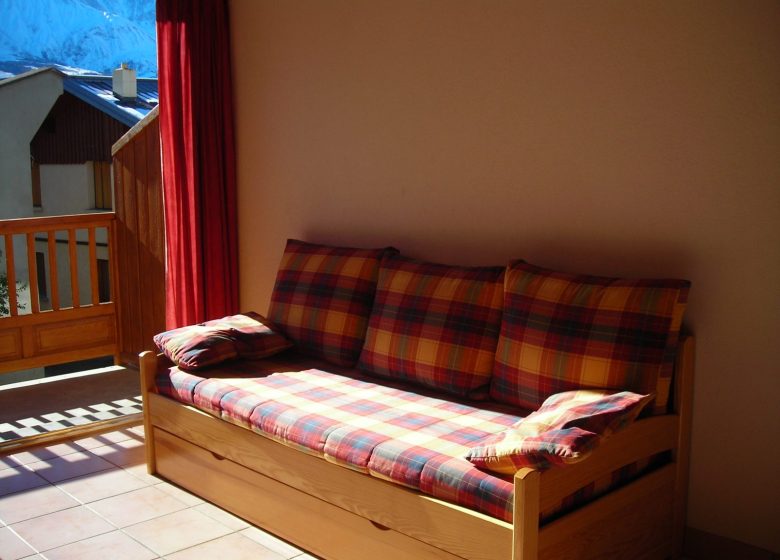 Le Colporteur – N°2