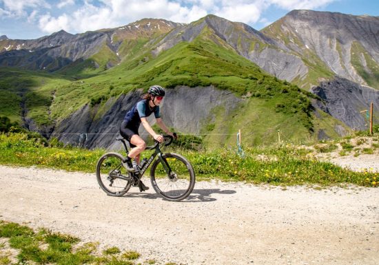 Montée au Pied des Aiguilles d’Arves