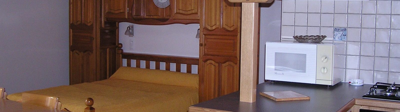 Aux Deux Frères – N°10