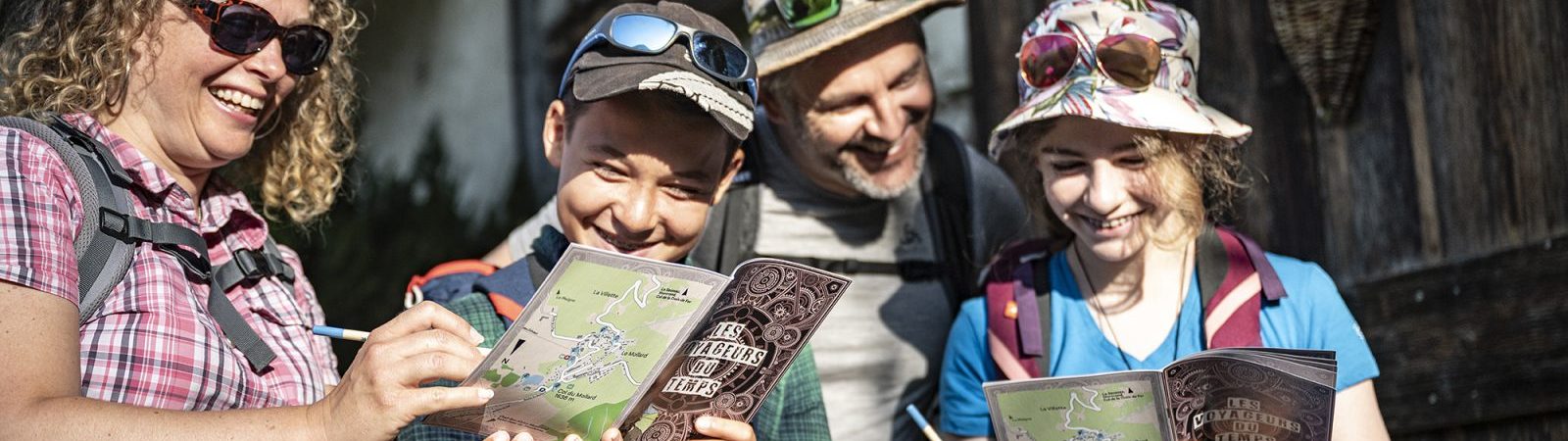 Les énigmes de Charlock – Les voyageurs du temps