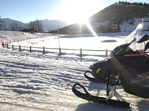 Soirée eskimo – motoneige et resto