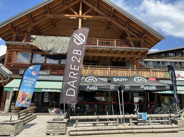 Mustang 1550 Skimium