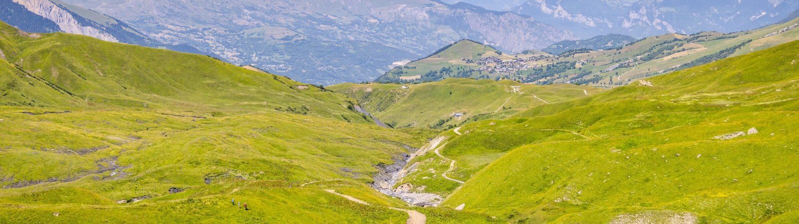 Sous la Tête de Chat – Étape 3 : Chalet d&rsquo;la Croë – Entraigues