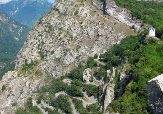 Boucle des lacets de Montvernier en VAE
