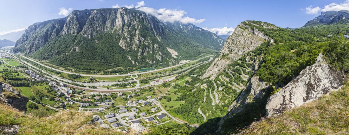 Le Tour du Chatel par les Lacets de Montvernier