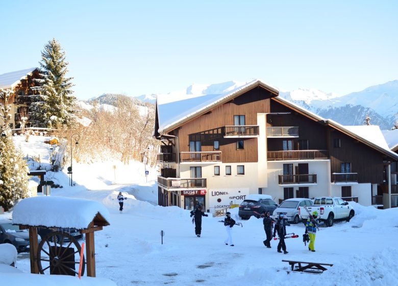 Magasin de sports Skiset – Lionel Sports