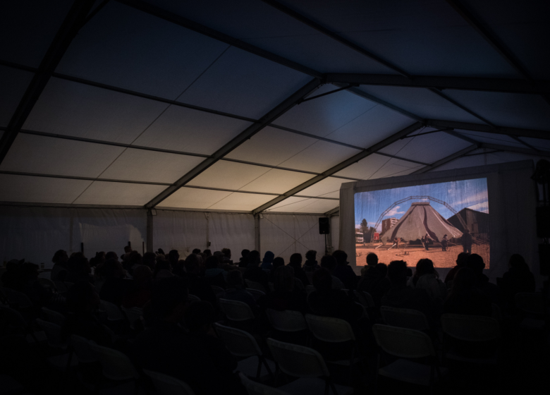 Ciné du Festival – Spectacle Est Dans La Rue