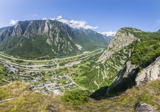 Le Tour du Chatel par les Lacets de Montvernier