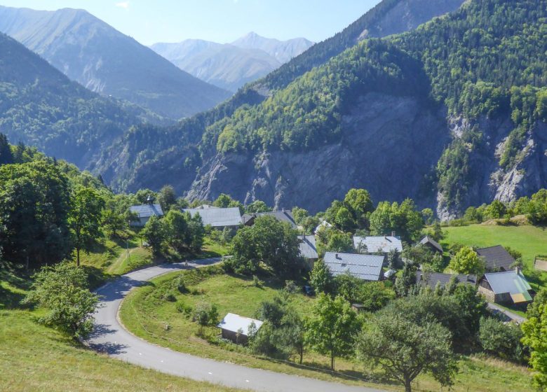 Montée au Col du Mollard