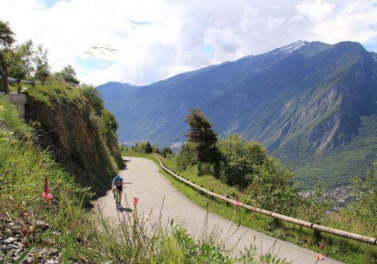 Montée à Montdenis