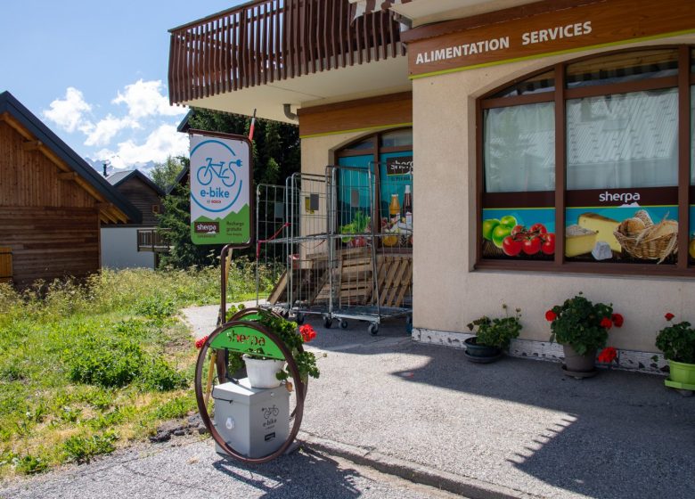 Borne de recharge VAE – Col du Mollard