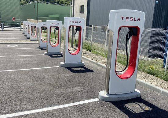 Borne de recharge Tesla
