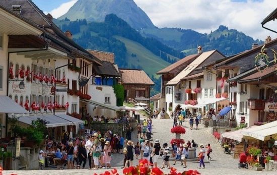 Excursion – Fête du fromage à Gruyères