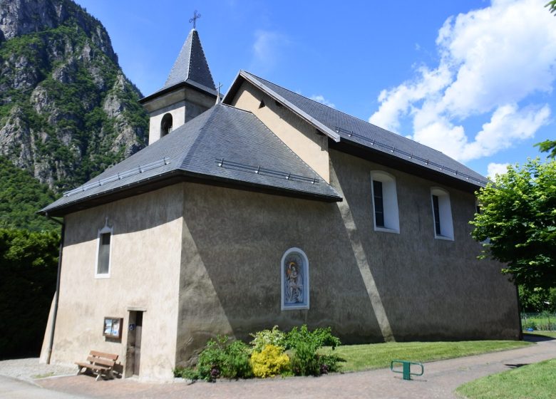 Le patrimoine religieux de Pontamafrey – Chapelle de l&rsquo;Immaculée Conception et Église Saint-Michel