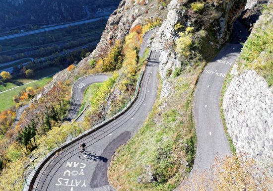 Boucle cyclo : Lacets de Montvernier – Tour du Châtel