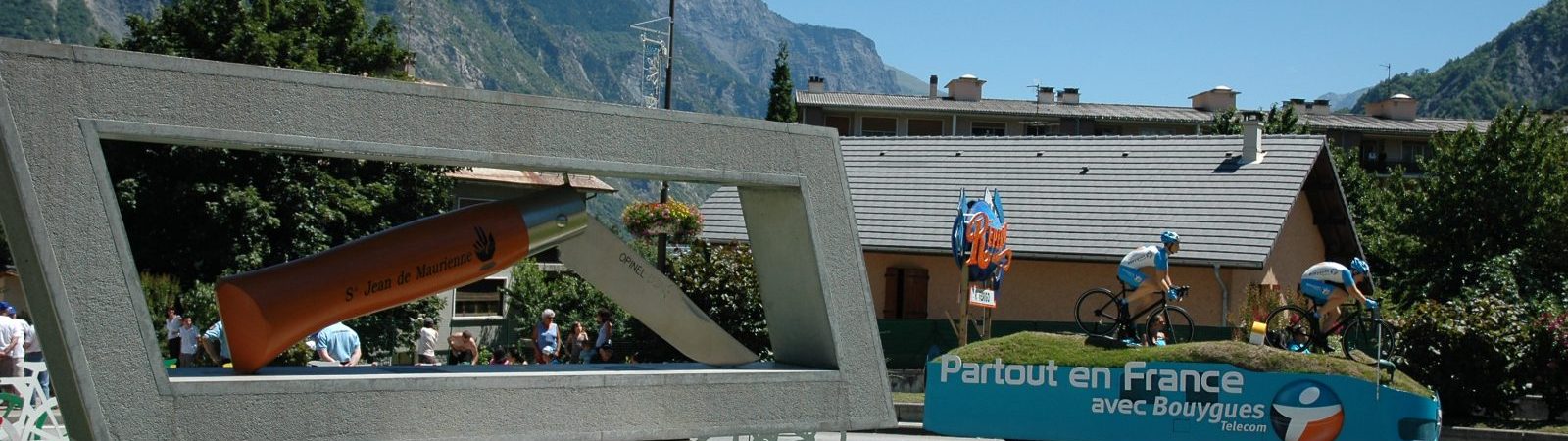 Rond-point des Arves dit Opinel