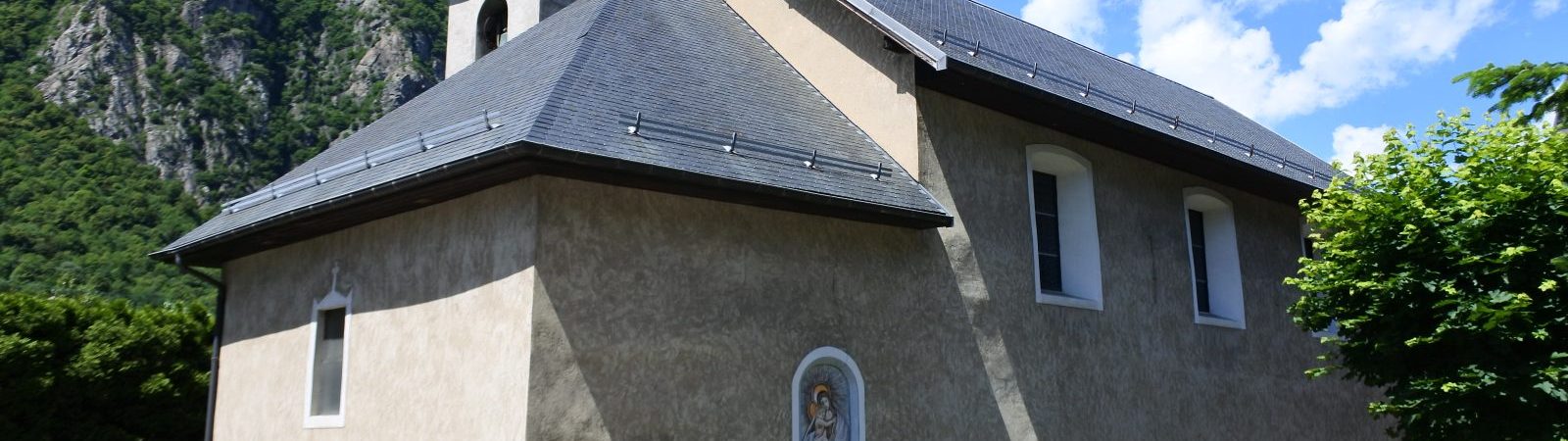 Le patrimoine religieux de Pontamafrey – Chapelle de l&rsquo;Immaculée Conception et Église Saint-Michel