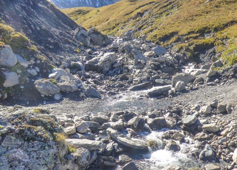 Montée au Pied des Aiguilles d’Arves