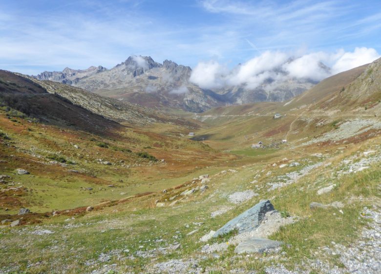 Montée au Col de la Croix de Fer