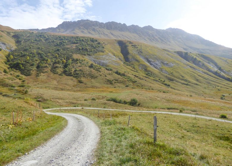 Montée au Col de la Madeleine