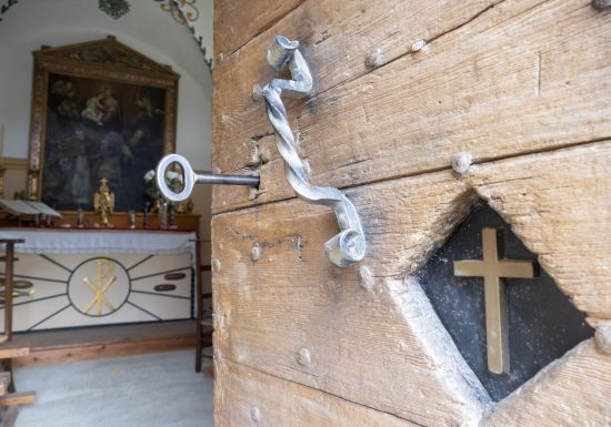 Chapelle Saint-Grat à Gevoudaz