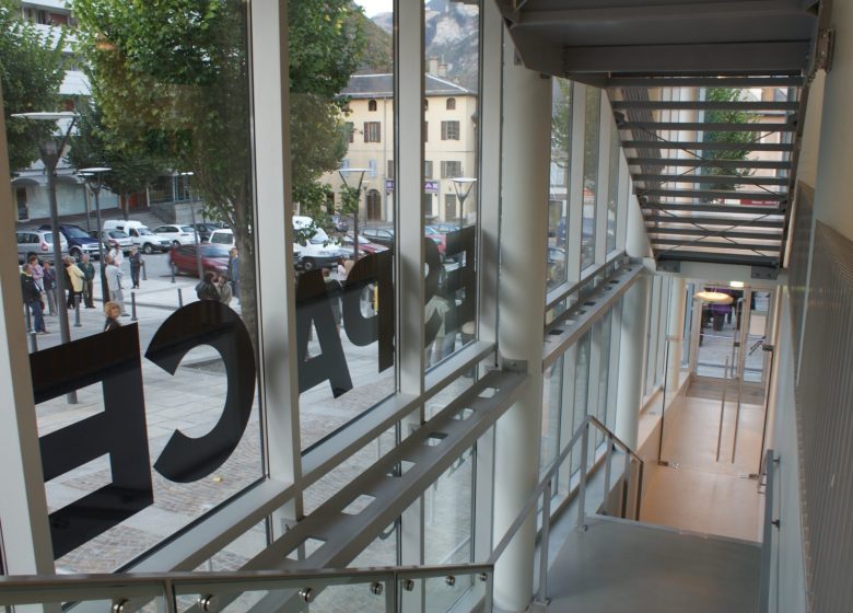 Médiathèque Louise de Savoie