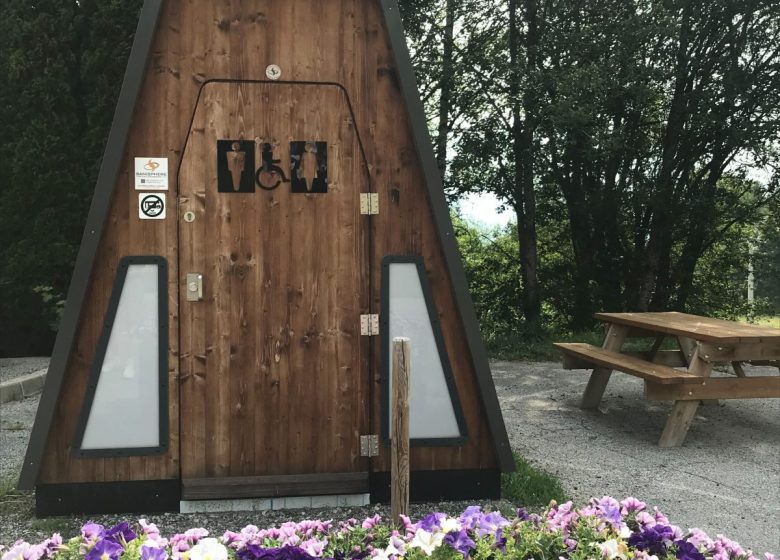 Toilettes publiques des Bottières