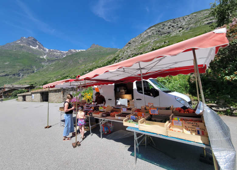 Petit marché touristique