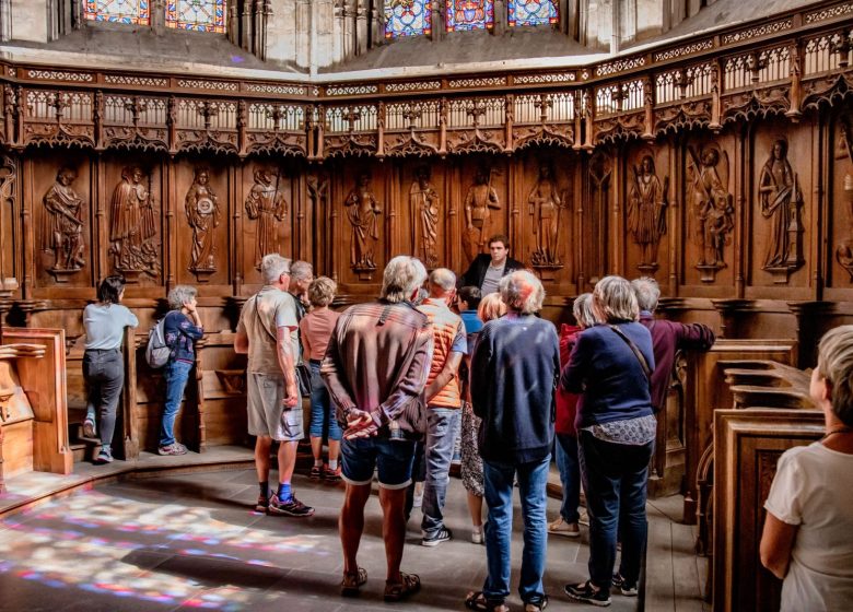 Visite guidée de la Cathédrale, du cloître et de la crypte – JEP 2025