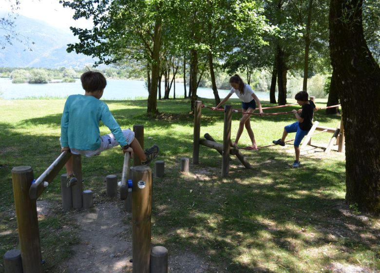 Lac des Hurtières