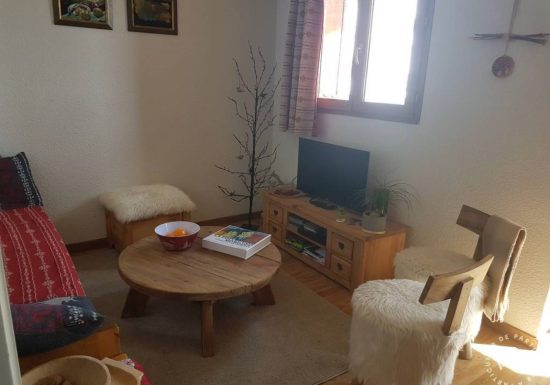 Le Hameau des Aiguilles – Nez à nez avec le Chat