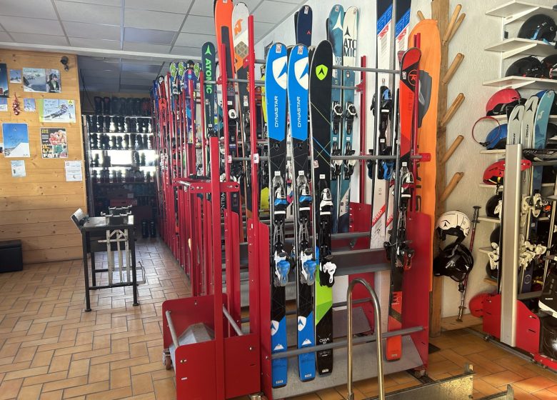 Magasin de sports Skiset – Lionel Sports